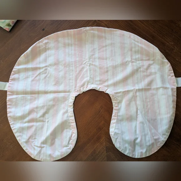 3️⃣ THREE Boppy Covers- Floral & Pink Striped - Picture 5 of 10